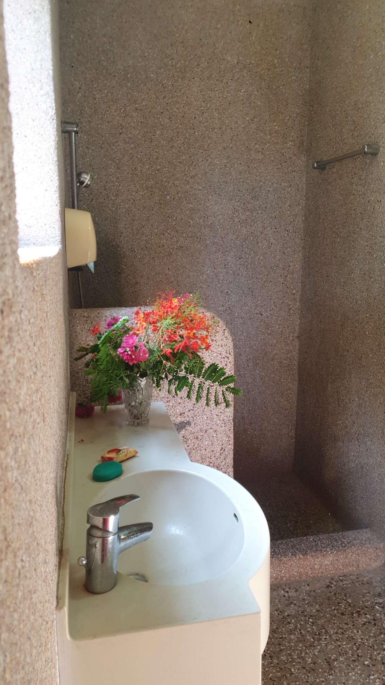 Room 1 — photo 3
