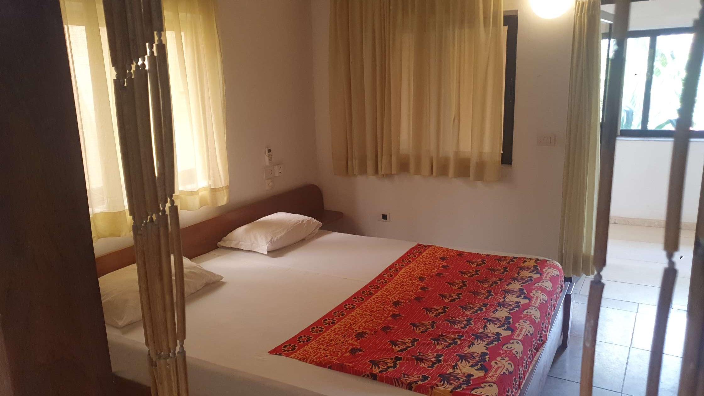 Room 3 — photo 2
