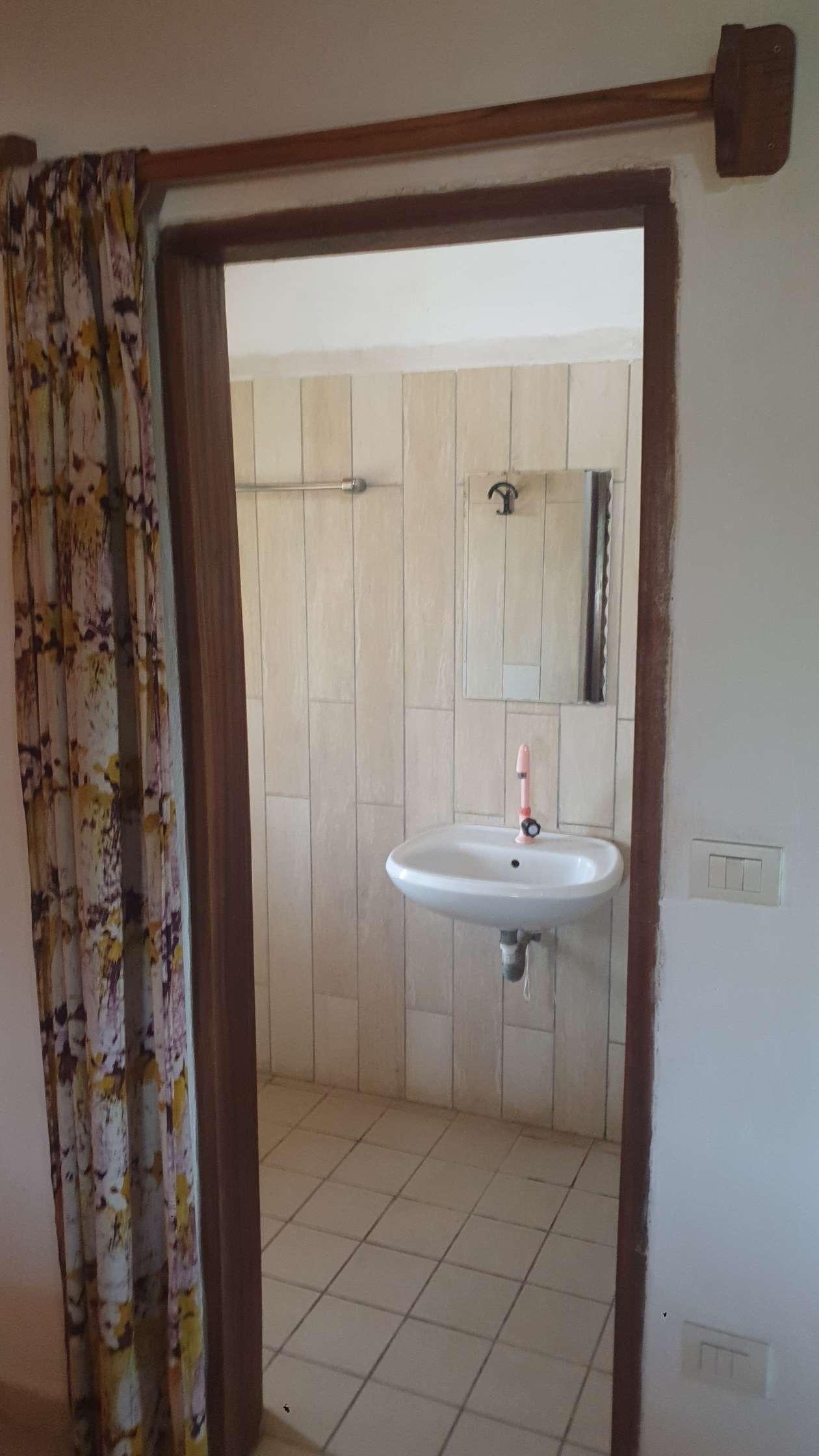 Room 33 — photo 3